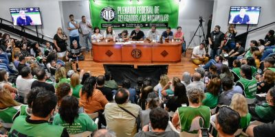 La Conducción de ATE reunida en el emiciclo de su sede central en la Ciudad Autónoma de Buenos Aires.