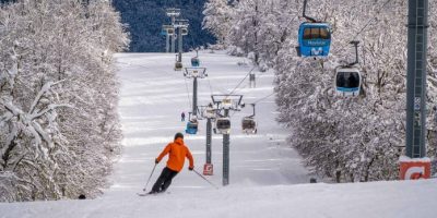 Fotografía de los medios de elevación de las pistas de Chapelco.