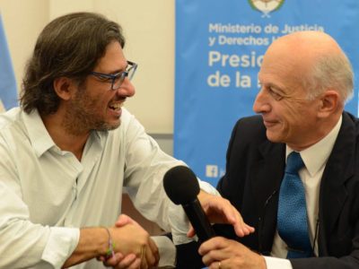 Eduardo Casal junto al exministro de Justicia de Macri, Germán Garavano.