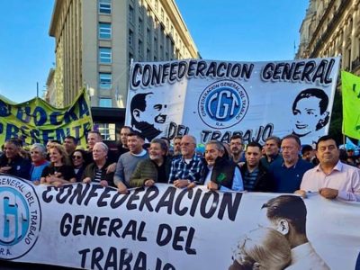 CGT y CTA abandonan negociación del salario mínimo con Milei
