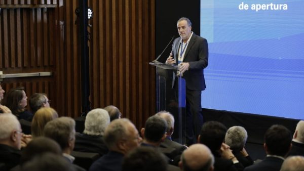 Techint advierte agotamiento del orden macro por China y recesión