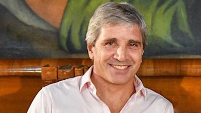 Luis Caputo anuncia medidas económicas en conferencia de prensa