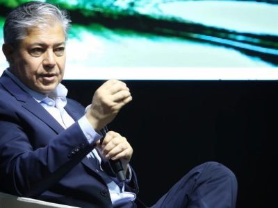 Rolando Figueroa lanza plan para llevar gas a hogares de Neuquén