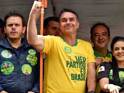 Investigan a Flávio Bolsonaro por corrupción y lavado de dinero