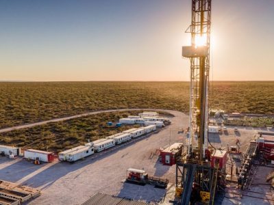 Vaca Muerta impulsa a Argentina a récord de producción petrolera
