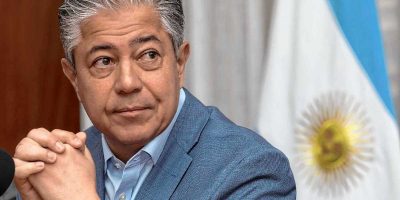 Rolando Figueroa licita obras eléctricas para ampliar red provincial