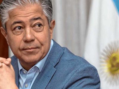 Rolando Figueroa licita obras eléctricas para ampliar red provincial