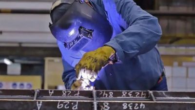 Gobierno: empresas cerraron en 7 meses lo mismo que en todo 2025