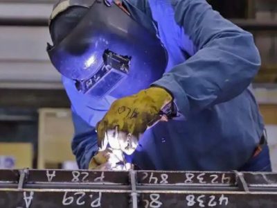 Gobierno: empresas cerraron en 7 meses lo mismo que en todo 2025