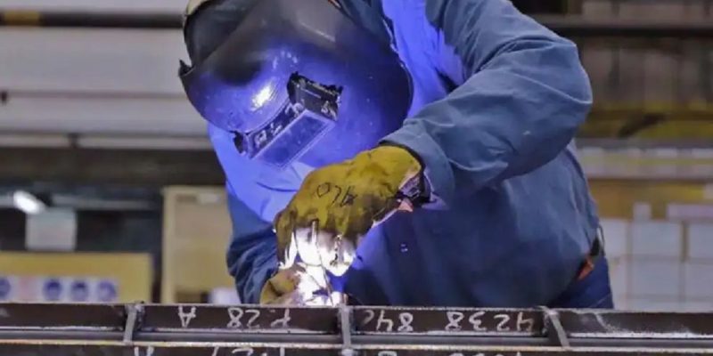 Gobierno: empresas cerraron en 7 meses lo mismo que en todo 2025