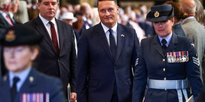 Reino Unido amenaza militarmente al gobierno de Javier Milei