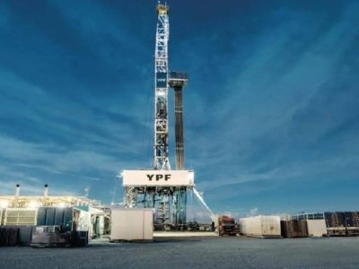 Vaca Muerta consolida superávit energético y atrae inversión petrolera