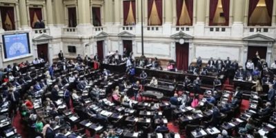 Gobierno apuesta a frenar sesión opositora sobre Ley de Tierras