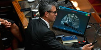 Diputados: LLA lleva Ley de Tierras K y Endeudamiento tras blindar DNU 70
