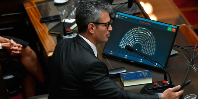 Diputados: LLA lleva Ley de Tierras K y Endeudamiento tras blindar DNU 70