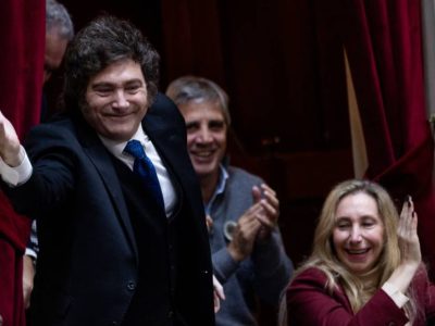 Gobierno blindó el DNU 70/23 tras vaciar la sesión la oposición