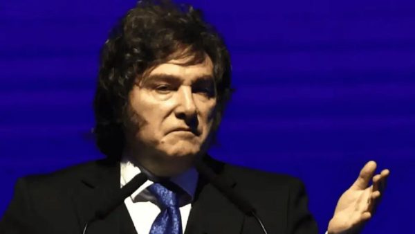 Encuesta 2027: casi empate en balotaje y rival que agranda a Milei