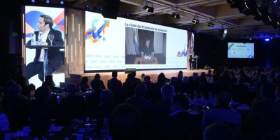 Empresarios de IDEA apoyan modelo económico pero plantean límites