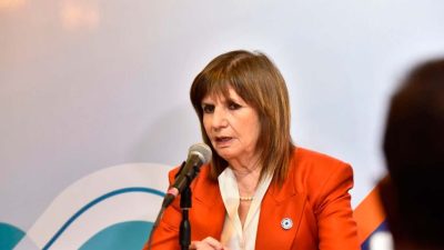 Estudio revela cómo votantes ven a Patricia Bullrich como vice de Milei